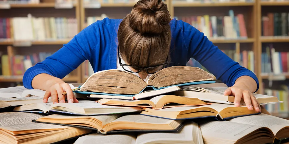 Sınav Stresi: Başarıyı Engelleyen Bir Yük mü, Doğru Yönetildiğinde Bir Güç mü?